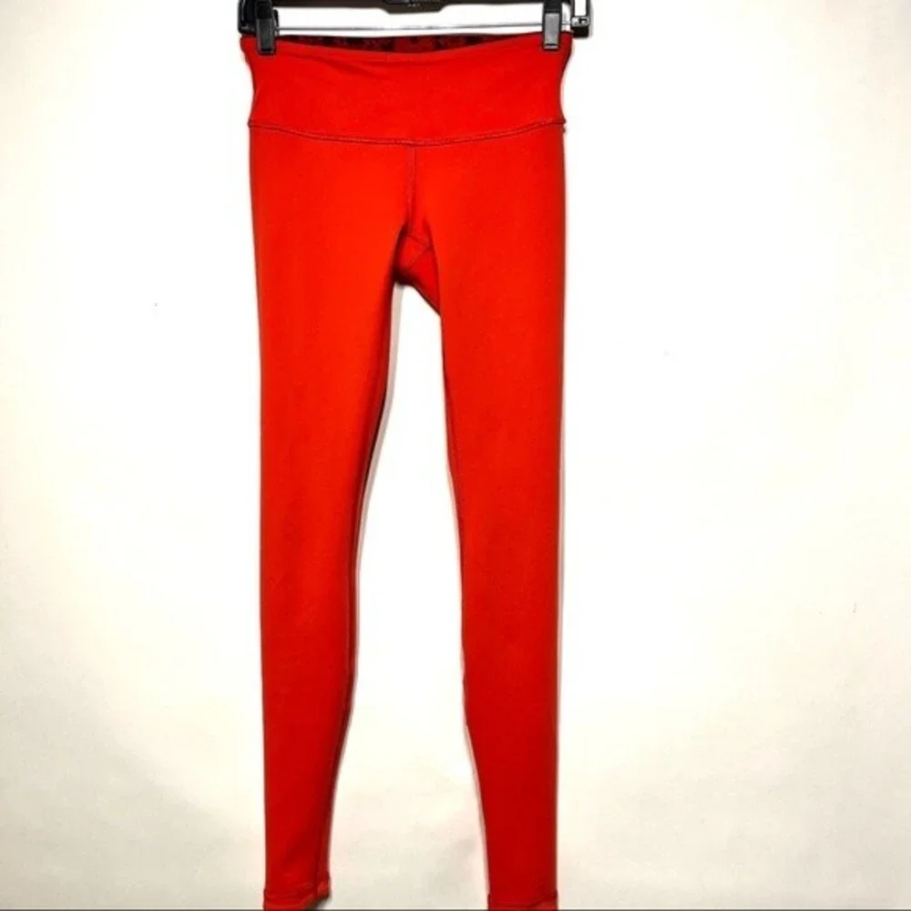 Lululemon Wunder Under Pant III (Reversible) Cranberry / Alarming 4